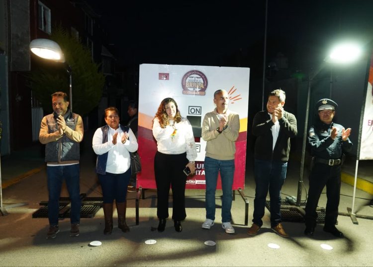 Inaugura Gobierno de la ciudad iluminación con tecnología LED en la colonia del Valle