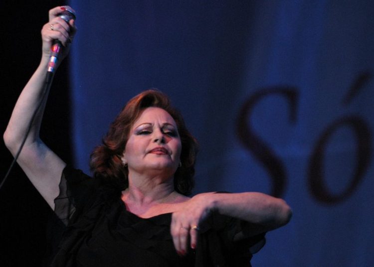 La vida de Rocío Dúrcal será documental y serie