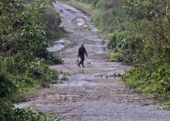 Huracán Melissa avanza hacia Bermudas tras paso por el Caribe