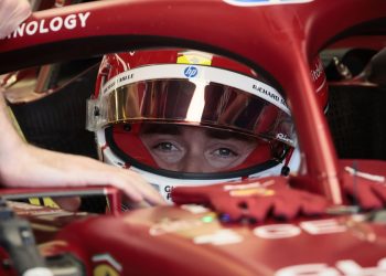 Leclerc dominó el primer libre de México