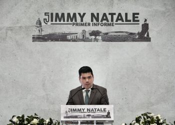 Jimmy Natale rinde su primer informe acompañado de la clase política