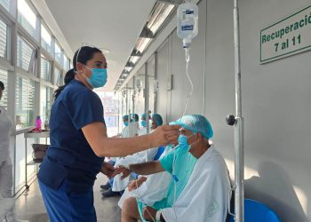 IMSS Puebla devuelve la vista a 83 pacientes en exitosa jornada de cirugía de catarata