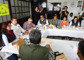 Salud federal y Gobierno estatal previenen brotes epidemiológicos en comunidades afectadas