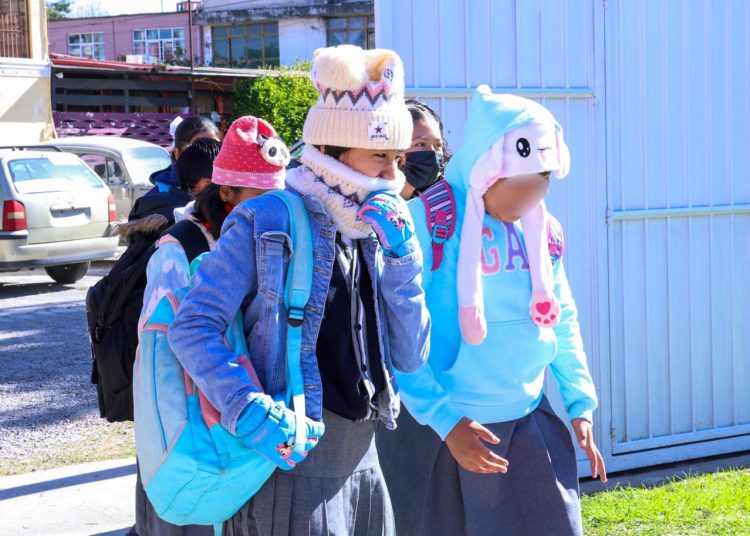 Próxima semana arranca horario de invierno en escuelas de Puebla
