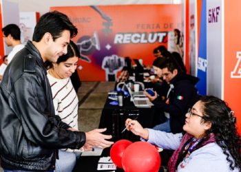 Feria ‘Recluta Anáhuac’ conecta al talento universitario con empresas líderes
