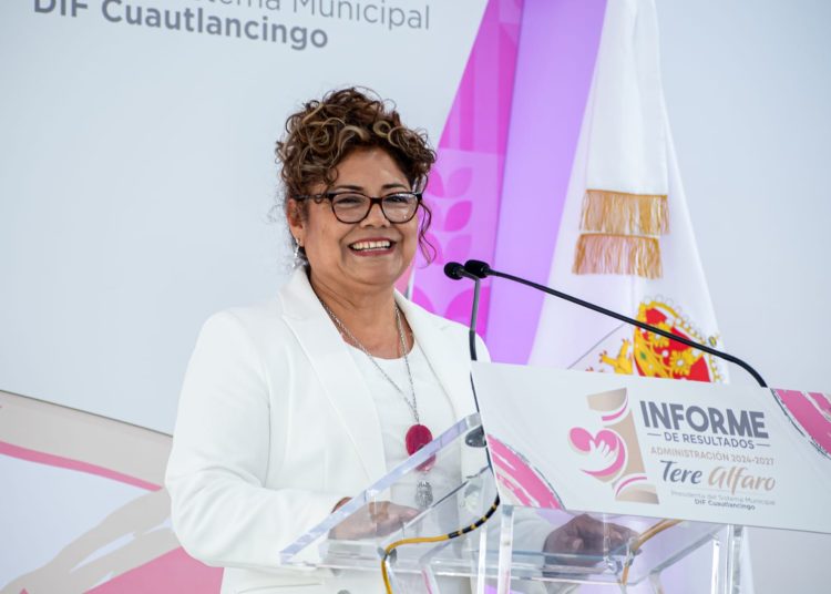 Tere Alfaro rinde su Primer Informe al frente del DIF Cuautlancingo