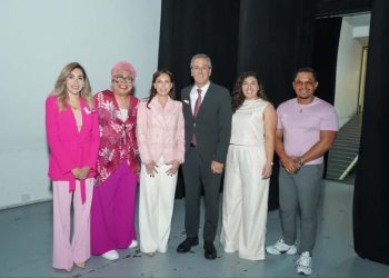 Ayuntamiento conmemora el Día Mundial de la Lucha contra el Cáncer de Mama