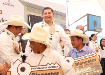 Mujeres de Cuautempan administran obras comunitarias
