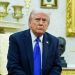 Trump propone limitar atención médica para menores trans en EE.UU.