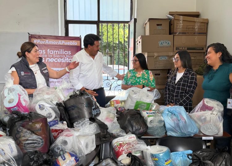 Bienestar se suma con donación de víveres para las familias serranas