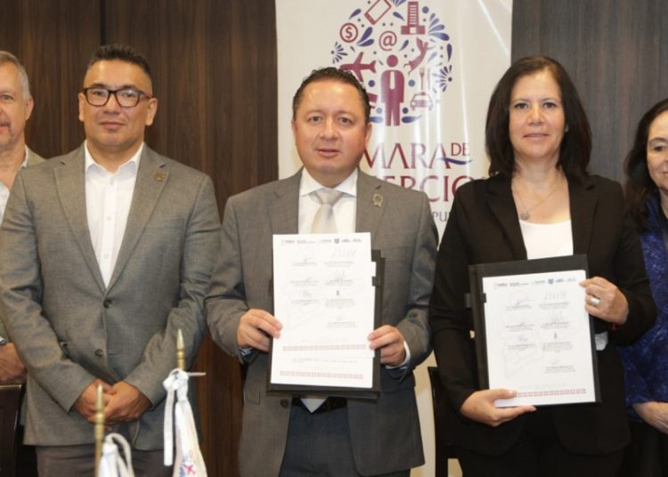 Canaco y Fofomi firman convenio para apoyar Mipymes