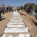 Entierran cuerpos de 54 gazatíes sin identificar en una fosa común