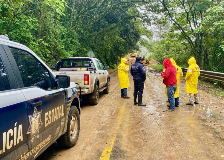 Más de 3 mil elementos brindan auxilio en la Sierra Norte