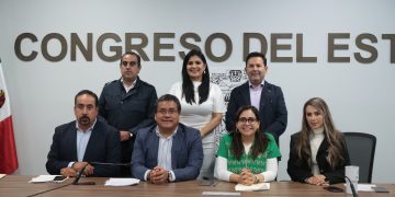 Aprueba Comisión donación de predios en Cuautlancingo y Huatlatlauca