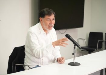Noroña pedirá licencia al Senado para viajar a Palestina