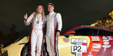 Gael García Bernal y Majo Rodríguez comparten asiento en Carrera Panamericana