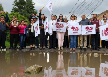 Tonantzin Fernández cumple una petición histórica en Santiago Momoxpan