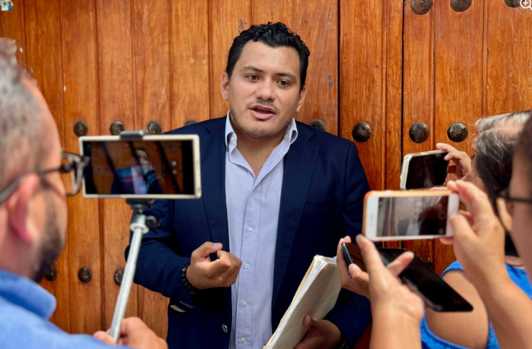 Iván Cuautle impugnó su destitución como síndico de San Pedro Cholula