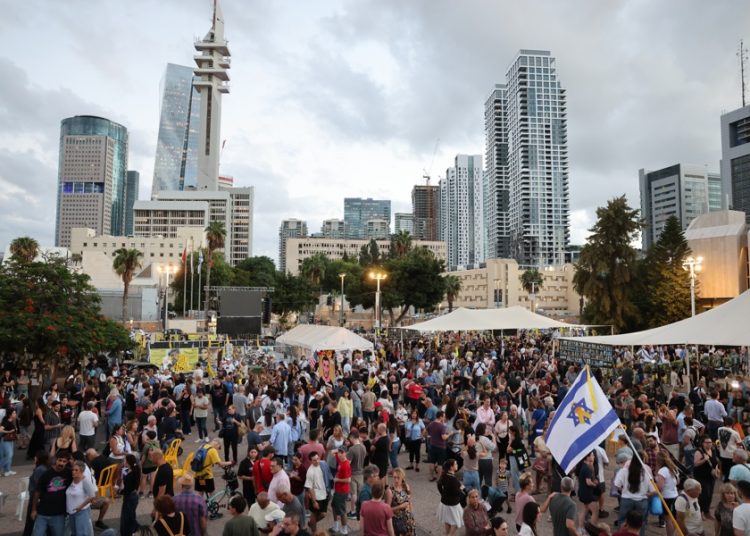 Israel dice que rehenes serán liberados ‘el lunes temprano’