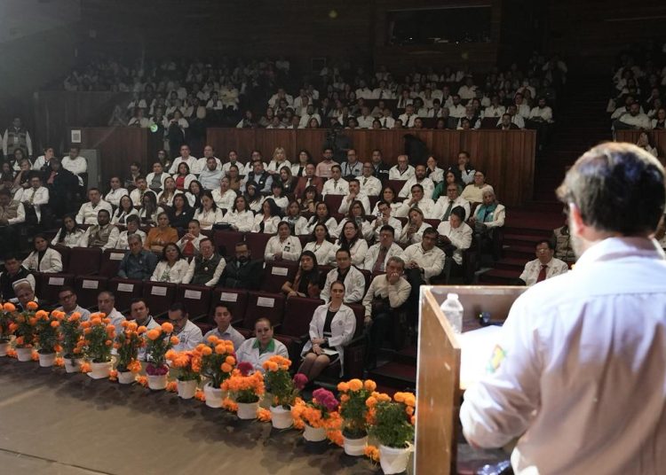 IMSS Bienestar reconoce la vocación, entrega y profesionalismo del personal médico