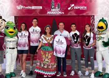 Presentan ruta, playera y medalla del Medio Maratón Puebla 2025