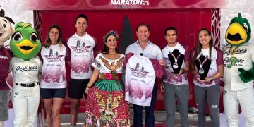 Presentan ruta, playera y medalla del Medio Maratón Puebla 2025