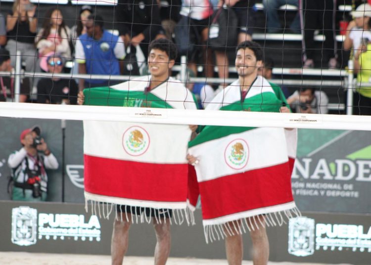 VIDEO: México logra histórica medalla de voleibol de playa en Puebla