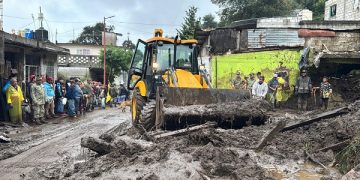 Módulos de maquinaria rehabilitan accesos en Sierra Norte
