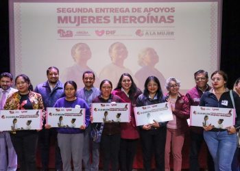 Tonantzin Fernández realiza segunda entrega del programa ‘Mujeres Heroínas’
