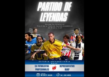 Leyendas del futbol mexicano contra representativo BUAP en CU