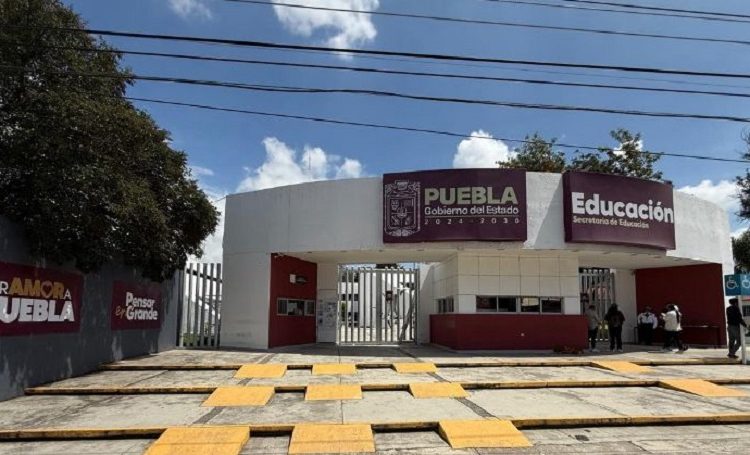 SEP mantiene diálogo con estudiantes del Tecnológico de Texmelucan