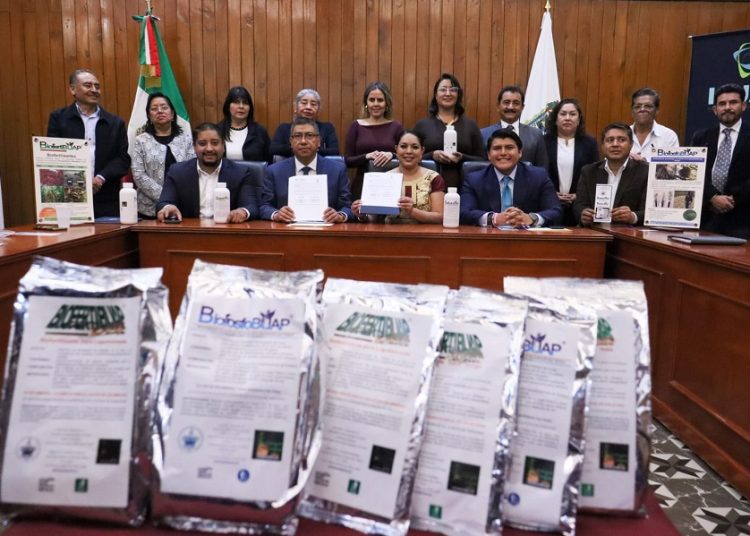 San Pedro Cholula firma convenio con Instituto de Ciencias de la BUAP