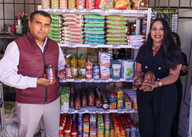 Tonantzin Fernández inaugura primera Tienda Bienestar de su administración
