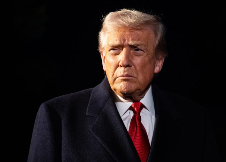 Canadá vuelve a emitir anuncio de TV que provocó ira de Trump