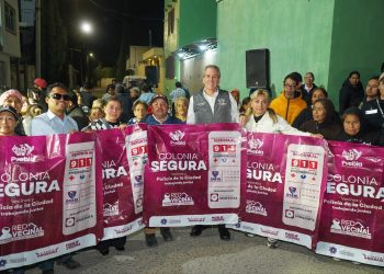 Tecnología LED en la colonia Santa Lucía con Puebla Brilla