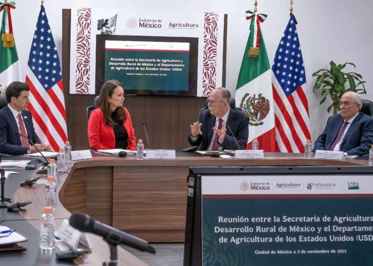 México y EE.UU. revisan avances sanitarios y exportación