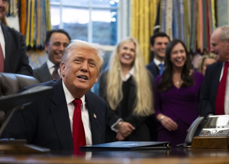 Trump asegura que evitó «una guerra» con Tailandia y Camboya
