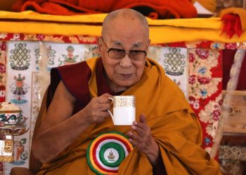 Dalái lama recibe primera nominación a un Grammy