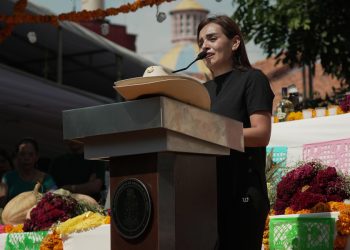 Viuda de alcalde asesinado será propuesta para reemplazarlo