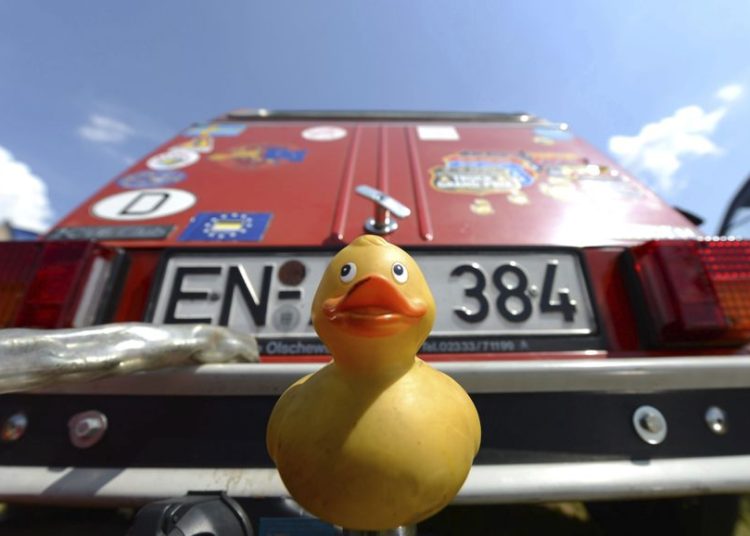 Muere el creador del clásico patito de goma hongkonés