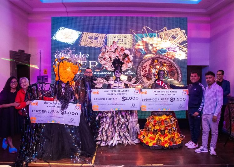 Concursos en escuelas antorchistas