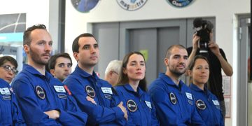 Inician ya las escuelas para astronautas