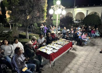 Premian ofrendas ganadoras de Ahuatempan