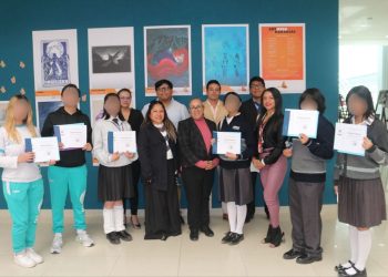 Premian a estudiantes del COBAEP en la 6ª Olimpiada Estatal de Filosofía