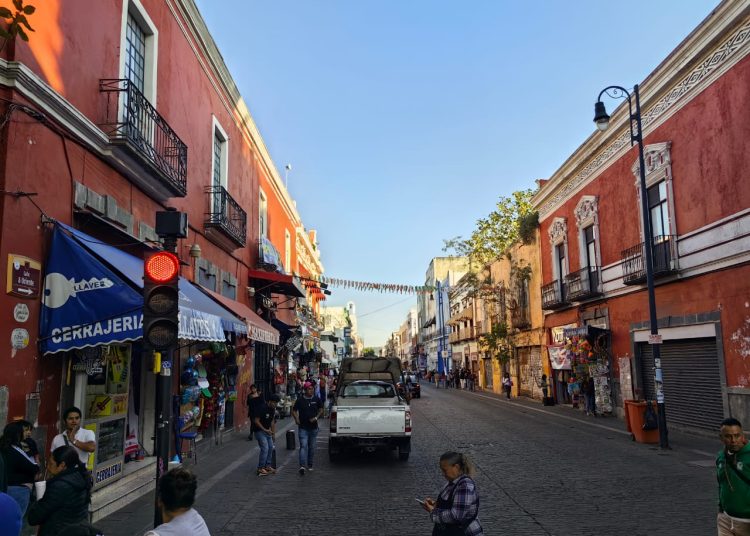 Centro Histórico, libre de comercio popular durante El Buen Fin: SGG