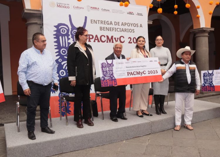 Gobierno de Puebla entrega apoyos a las Culturas Municipales y Comunitarias