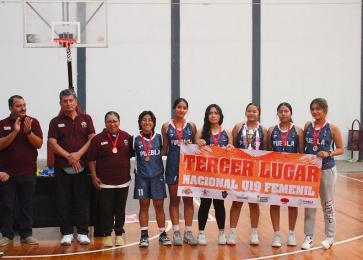 Puebla, tercer lugar en Torneo de Ademeba U19