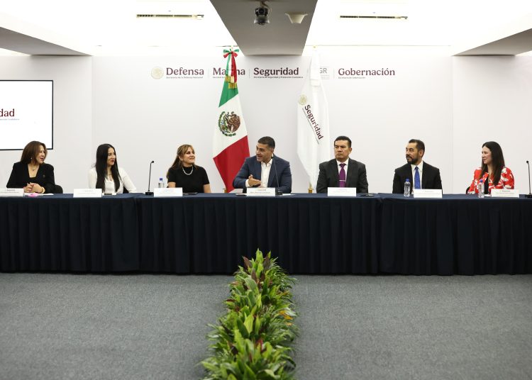 Capacitan a autoridades de Puebla para prevenir extorsiones y secuestros virtuales