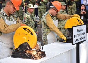 Continúa campaña de desarme en Puebla; Ejército destruye 156 armas de fuego