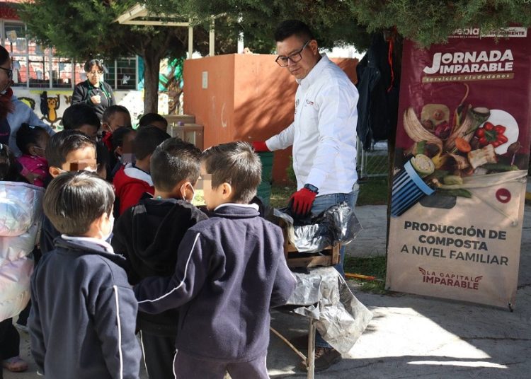 Ayuntamiento de Puebla continúa fortaleciendo compromiso por escuelas sustentables